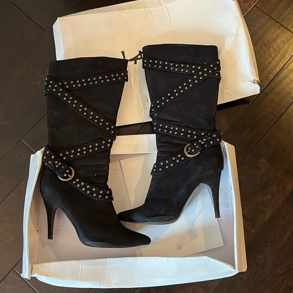 Shoes - Black and gold boots size 10
